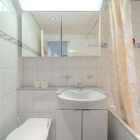 Viktoria A22 By Vacations, Familienwohnung Im Zentrum Mit Bergblick * Αρόζα