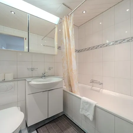 Appartamento Viktoria A22 By Vacations, Familienwohnung Im Zentrum Mit Bergblick Arosa
