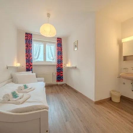 公寓 Viktoria A22 By Vacations, Familienwohnung Im Zentrum Mit Bergblick *